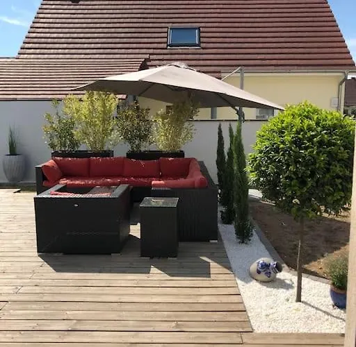 Maison D\'Architecte Situee Sur La Route Des Vins