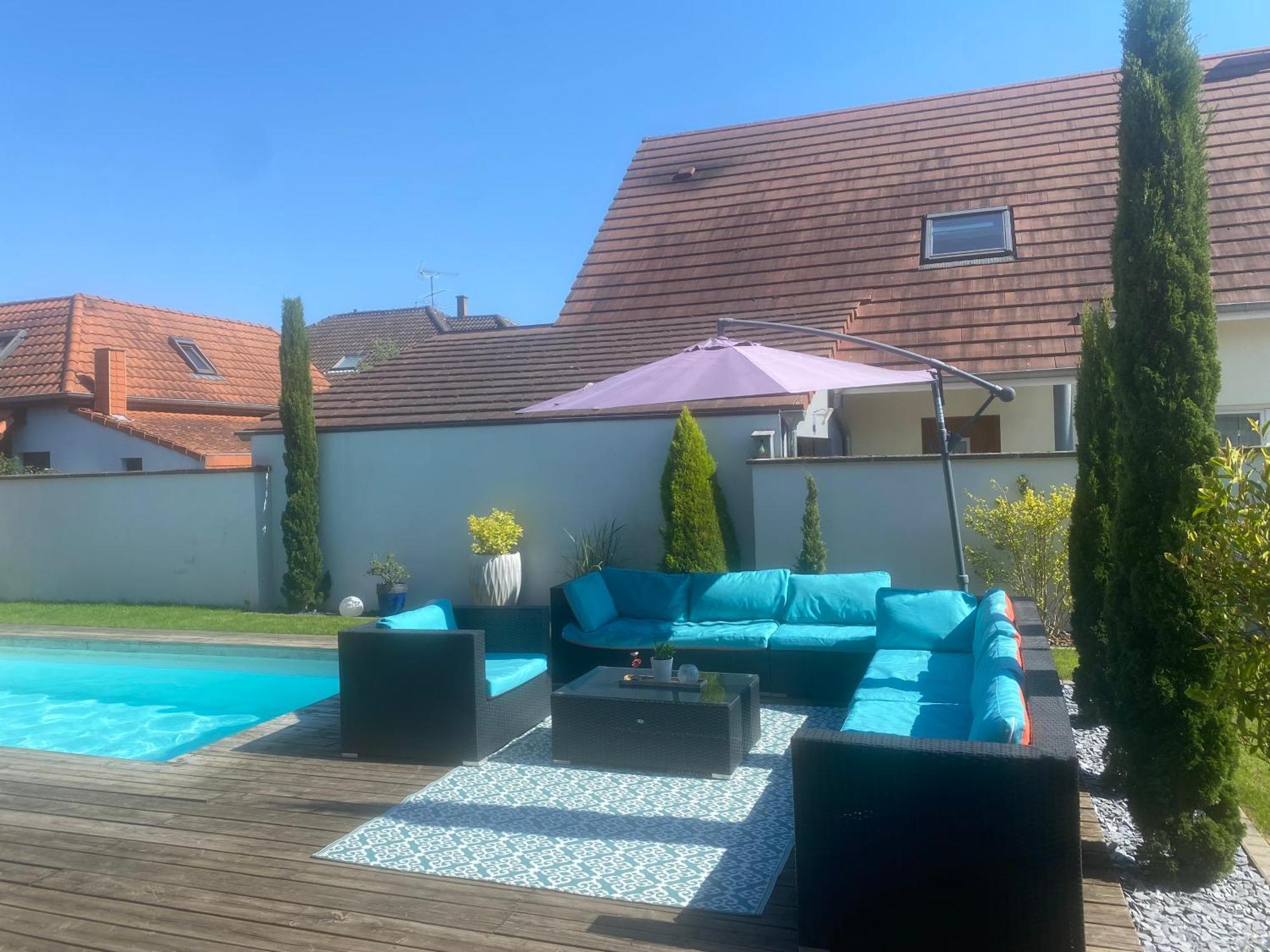 Maison D'architecte Situee Sur La Route Des Vins *